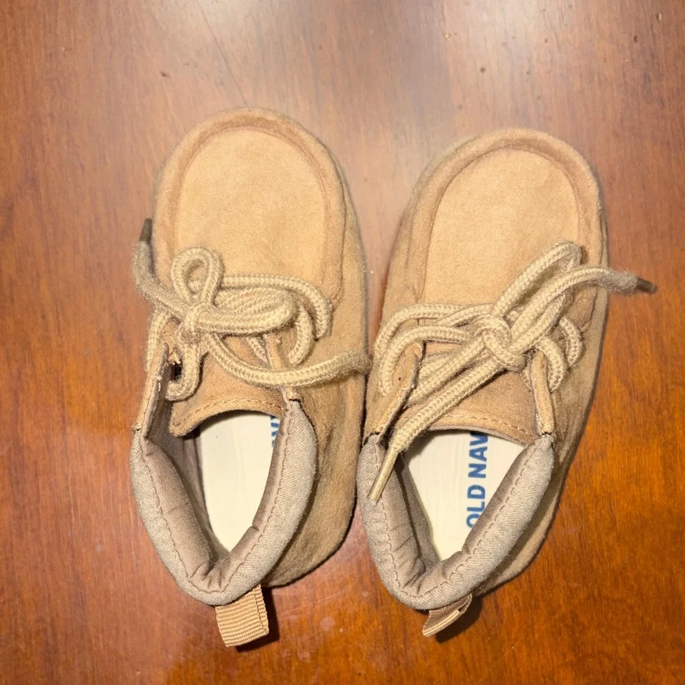 Old Navy Light Brown Kids Moccasins